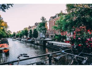 Amsterdam – Cuxhaven (ca. 300 sm) (September)